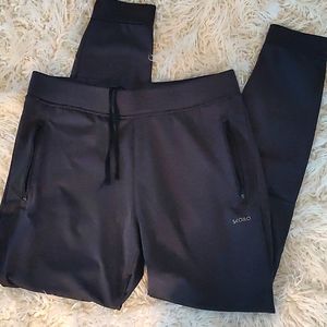 Like new Men's Skora quick dry joggers